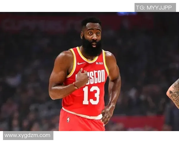 76人力克热火迎来三连胜 哈登全能表现助球队再攀高峰